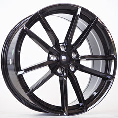 Sonic Hogan 8X18 5X112 ET42 57,1 Black
