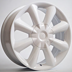 Sonic Swan 7,0X17 5X120 ET45 72,56 White