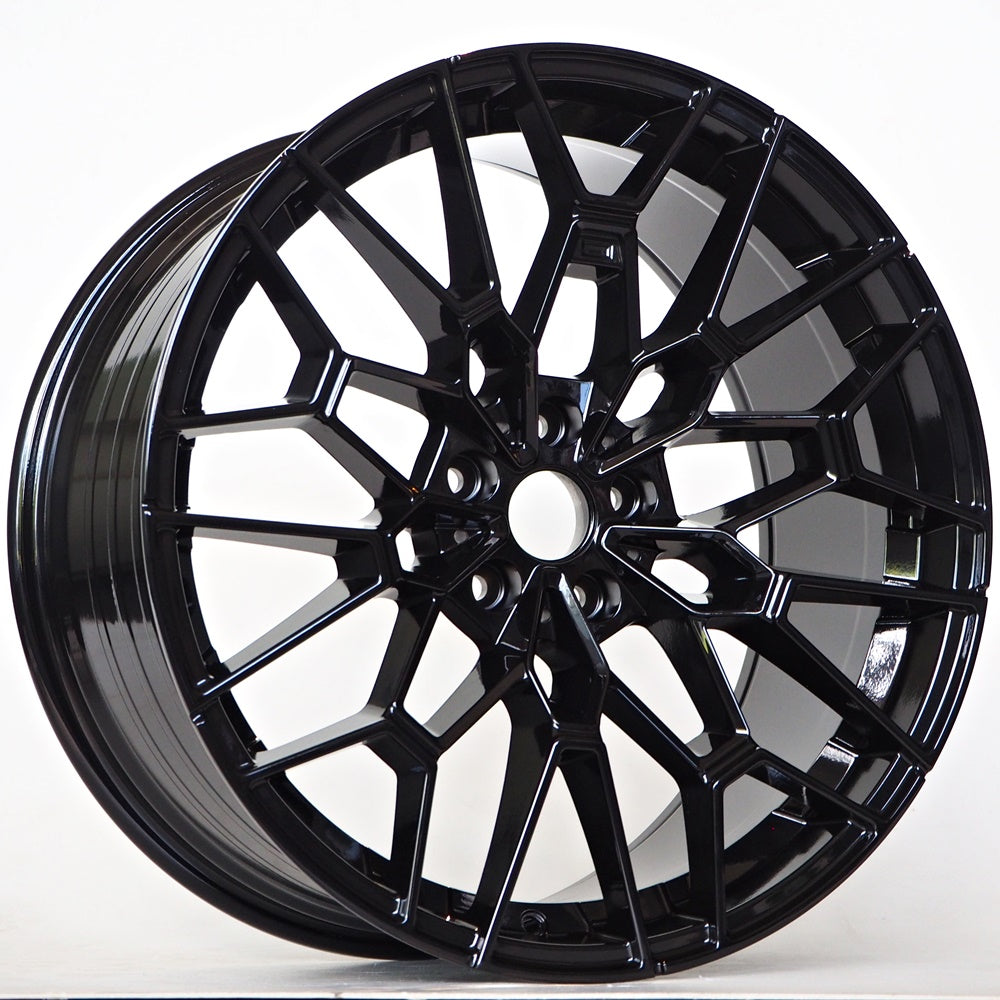 Sonic Henry 9,5X20 5X120 ET38 72,6 Black
