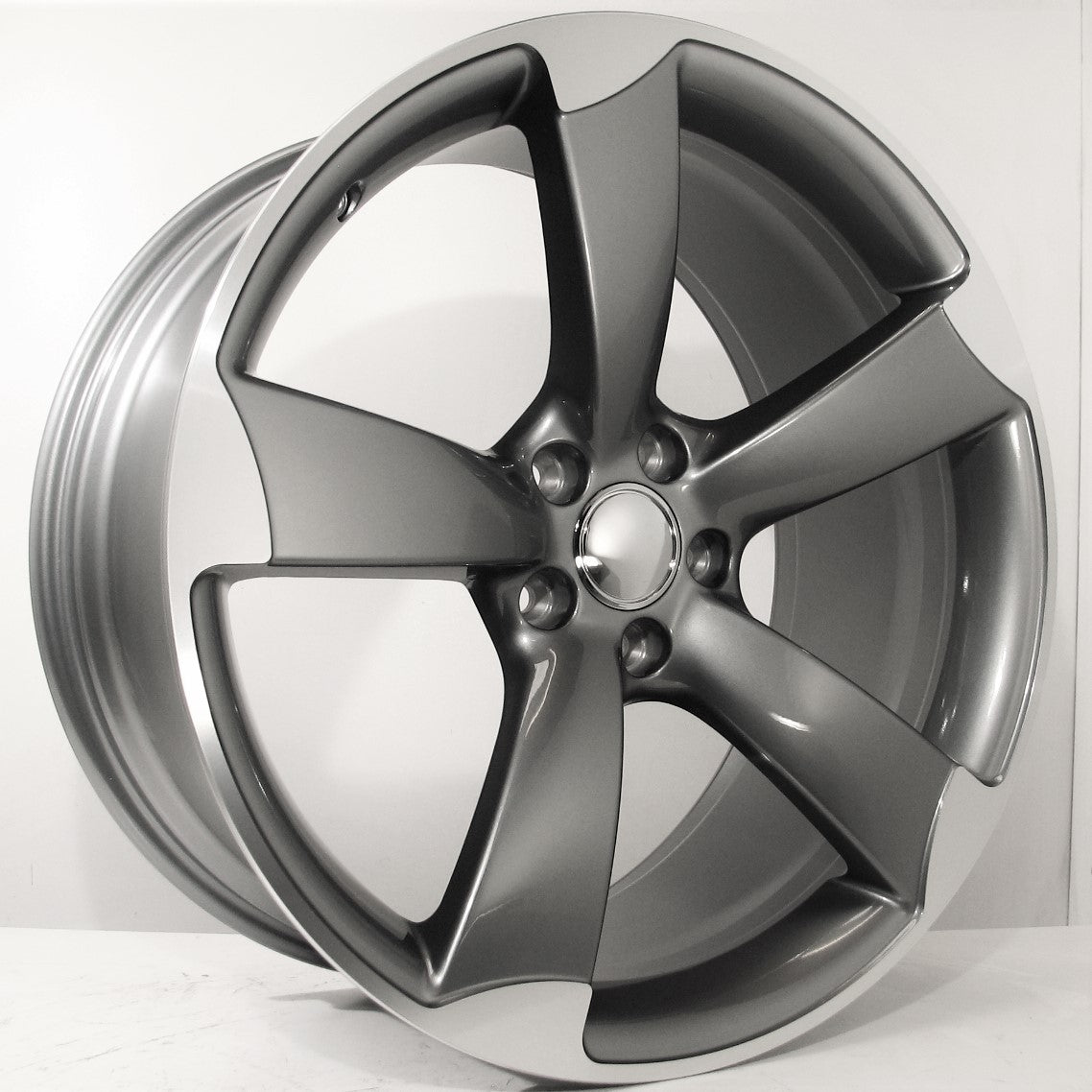 Sonic Oman 7,5X17 5X112 ET40 TT357 66,45 GFM