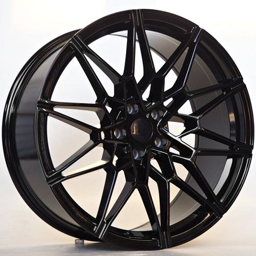 Sonic Venus 8,5X20 5X120 ET35 72,6 Gloss Black